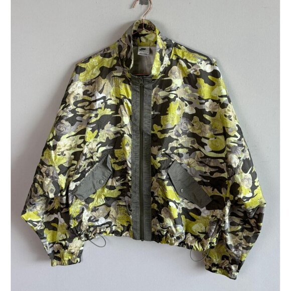 Nike Womens Windrunner Jacket Floral Camo Print Lightweight Zip Up Green Size L - Picture 2 of 8